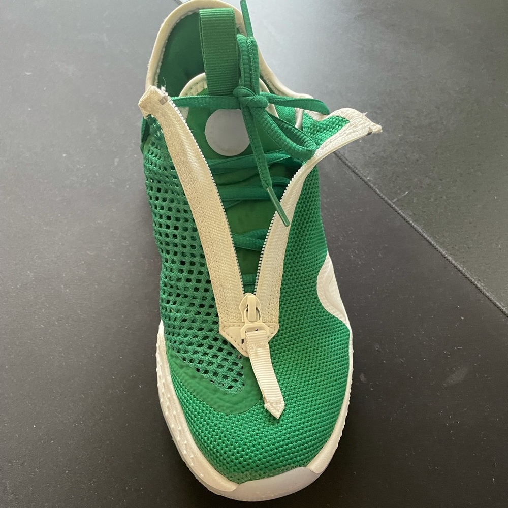 Awesome green the pub night football shoes hardly worn. One season only